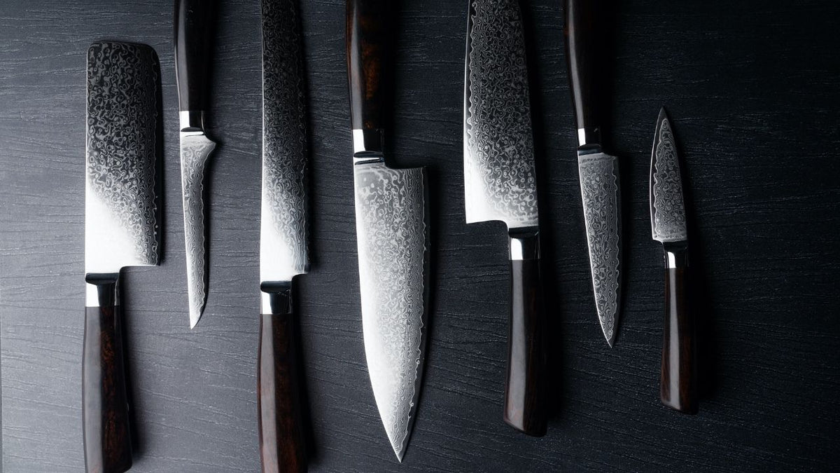Hvad er en Damascus kniv – og hvorfor er den noget særligt?