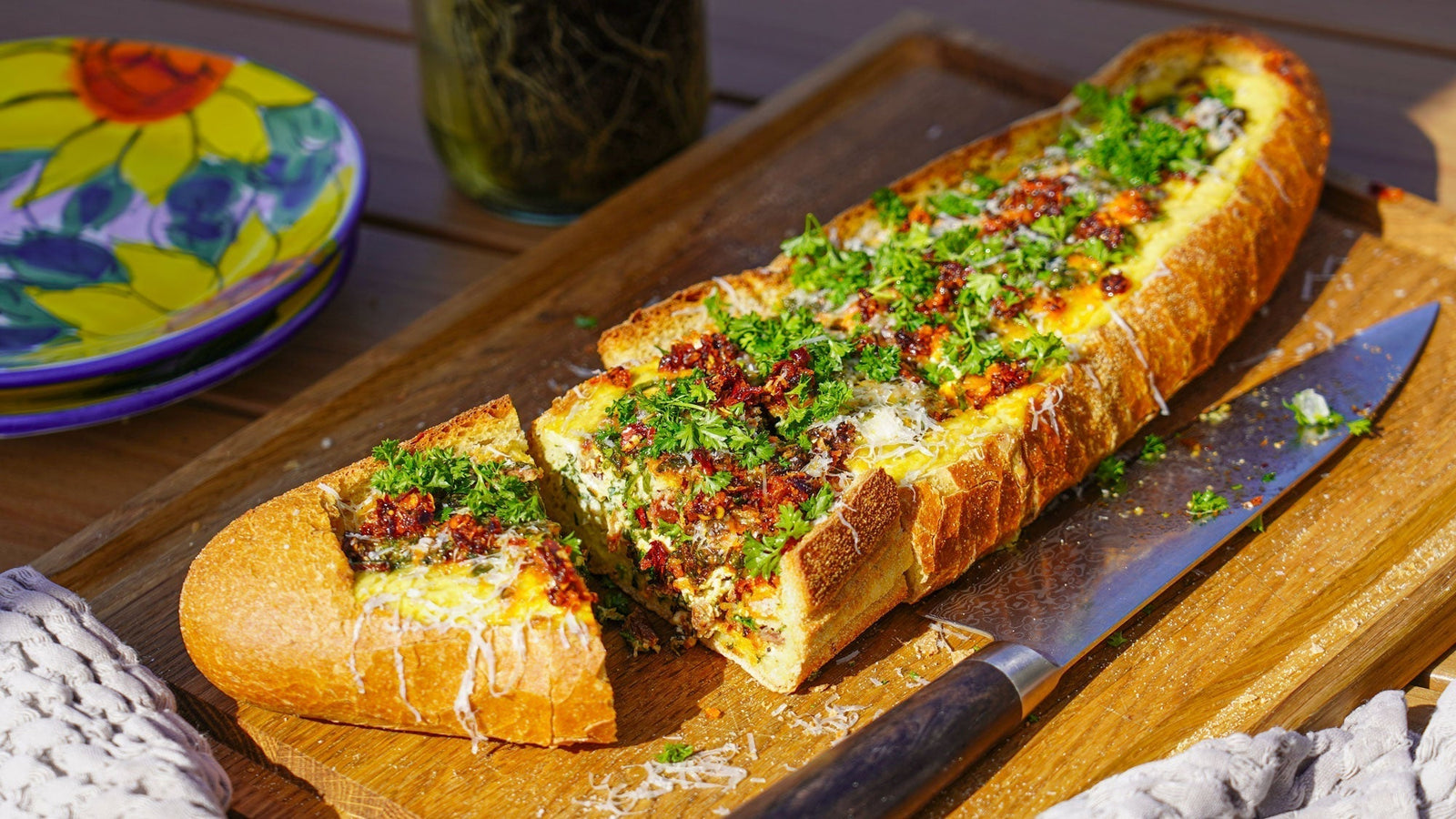 Egg Boats med spinat, feta & soltørrede tomater